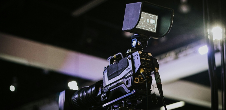 news camera image