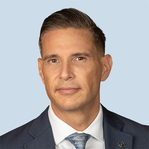 Zachary Shaw Headshot