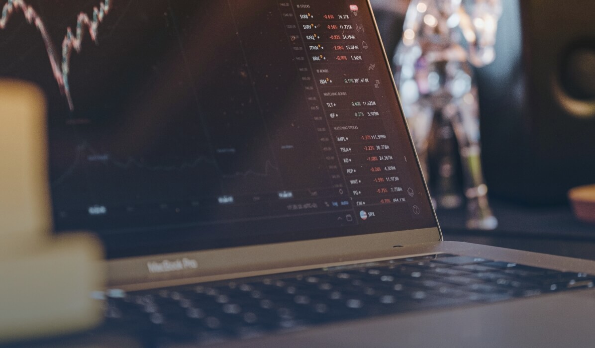 Computer with stock graph